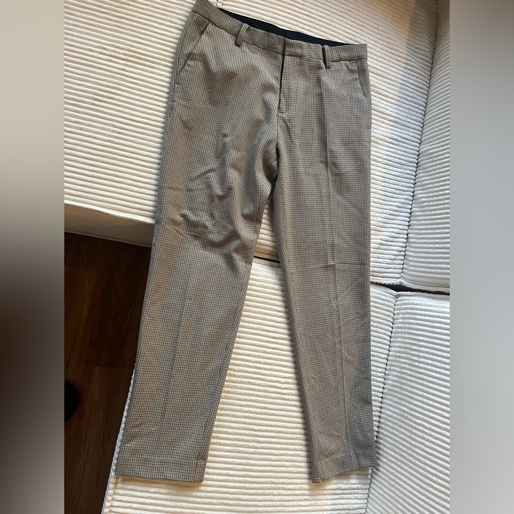 Men's Stylish Tan Checkered Chinos